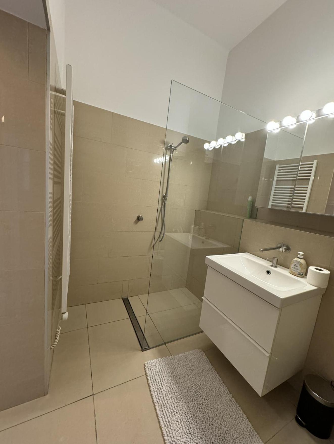 Vienna City Crown Apartment Naschmarkt U4 Экстерьер фото